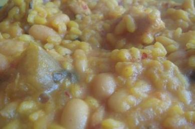 Arroz Caldoso con Alubias, Cardos y Nabos